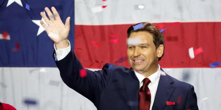 FILE PHOTO: Republican Florida Governor Ron DeSantis celebrates onstage during his 2022 U.S. midterm elections night party in Tampa, Florida, U.S., November 8, 2022. REUTERS/Marco Bello/File Photo
