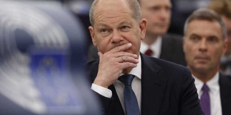 epa10616740 German Chancellor Olaf Scholz during the ‘This is Europe’ debate at the European Parliament in Strasbourg, France, 09 May 2023. The session of the European Parliament runs from 08 till 11 May.  EPA/JULIEN WARNAND