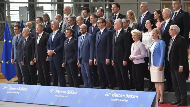 European Union heads of state and Western Balkan leaders pose for a group photo during an EU summit in Brussels, Thursday, June 23, 2022. European Union leaders are expected to approve Thursday a proposal to grant Ukraine a EU candidate status, a first step on the long toward membership. The stalled enlargement process to include Western Balkans countries in the bloc is also on their agenda at the summit in Brussels. (AP Photo/Geert Vanden Wijngaert)