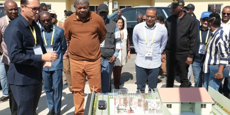 João Lourenço constata andamento das obras da Vila e Basílica da Muxima