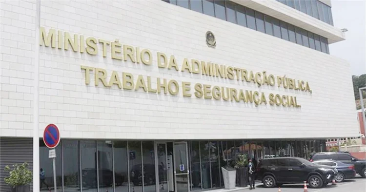 DR