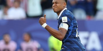 PHILADELPHIA, PENNSYLVANIA - JULY 04: Kylian Mbappe of France celebrates after he scores his team's first goal from the penalty spot during the FIFA World Cup 2026 Round Of 16 match between Paraguay and France at Philadelphia Stadium on July 04, 2026 in Philadelphia, Pennsylvania. (Photo by Ian MacNicol/Getty Images)