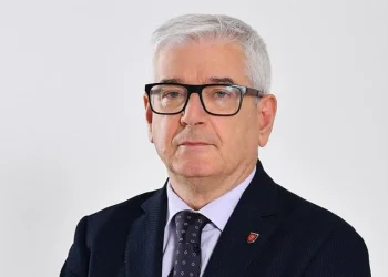 DR